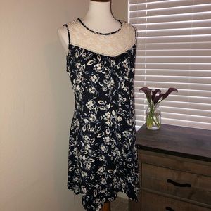 Flowy sleeveless dress